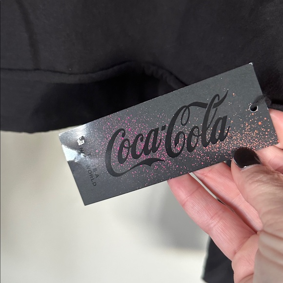 NWT Coca Cola Spirit Jersey crop - Picture 2 of 5